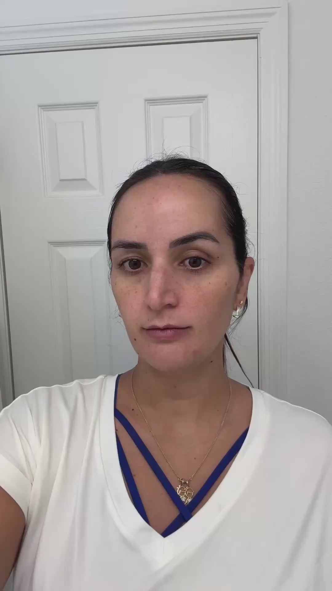 Elorel Treshly Magic Foundation Stick video